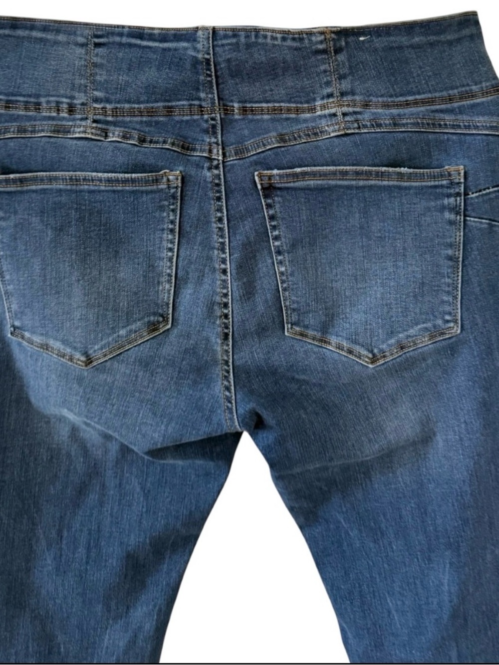 Sfera Women’s Stretch Jeans Size 42 / 32 Blue Wash Double Button Skinny Denim - Picture 10 of 14